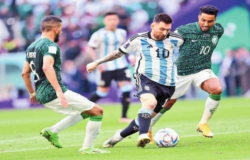 湖人阵容再蜕变！东皇拾最佳打法，2将挤进轮换，缺2主力仍赢快船